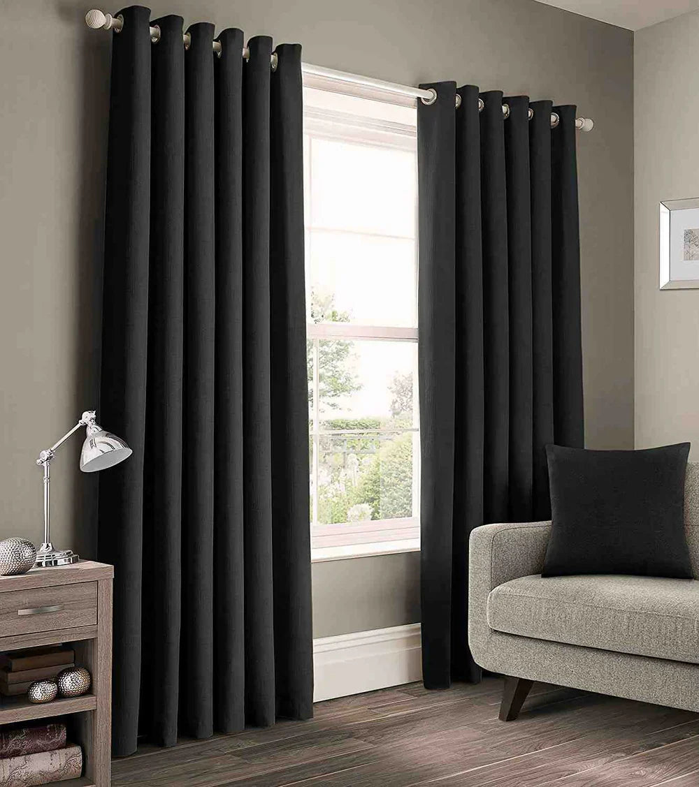 2 Pieces Plain Dyed Eyelet Curtains with linning - Black (0085)