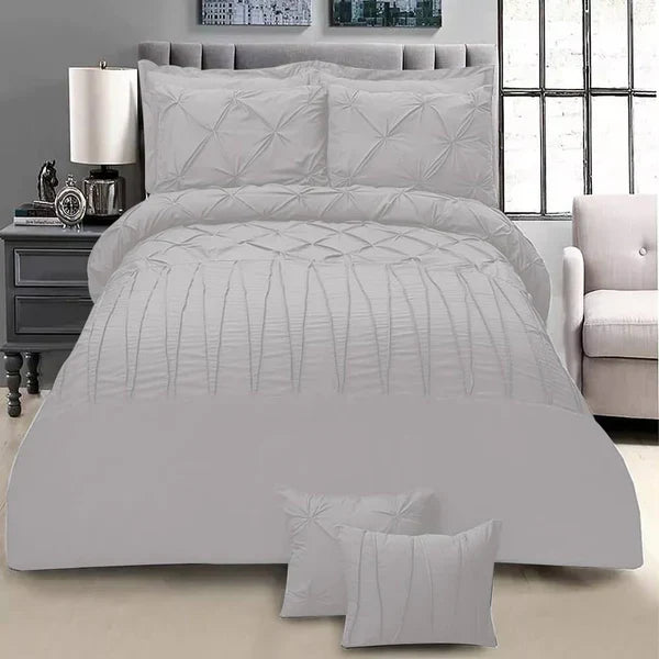 8 Pieces Pintuck & Cross Pleated Duvet Set - White (229)