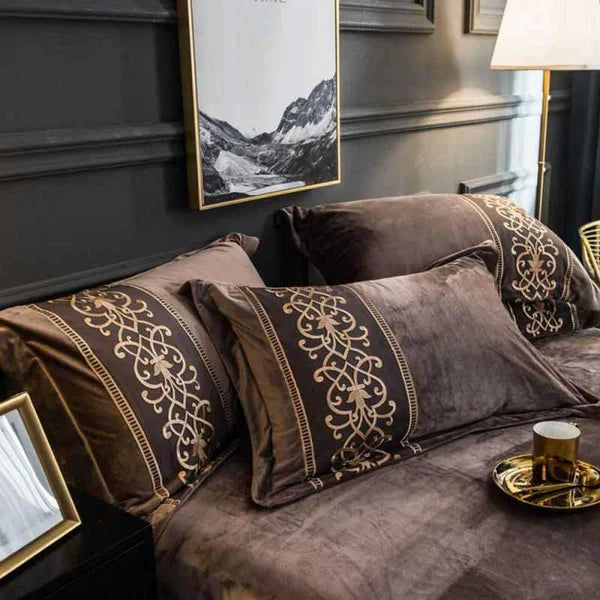 Luxury Embossed  Velvet Duvet Set - Brown
