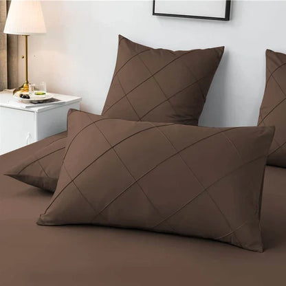 Cross Pleated Duvet Set - Chocolate (029)