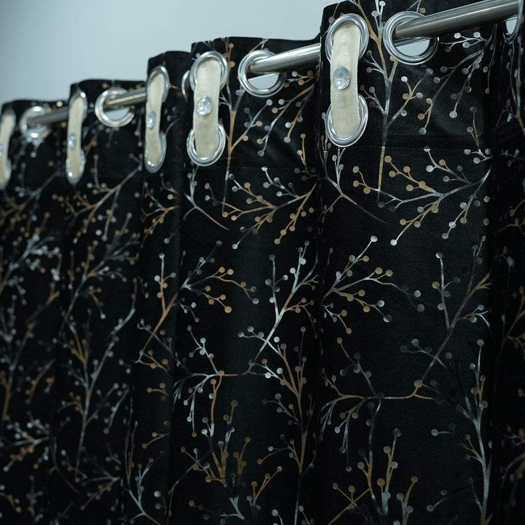 2 PCS PREMIUM QUALITY TEXTURE VELVET CURTAINS - Black