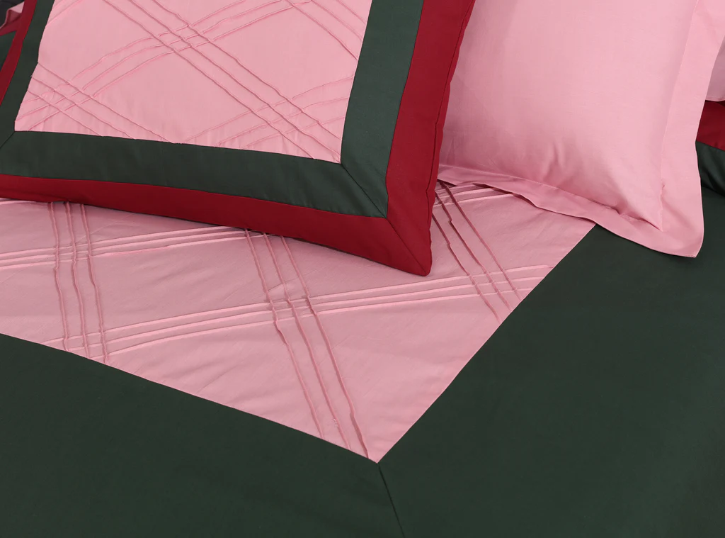 Embellish Patch Pleated Duvet Set - Pink & Red (273)