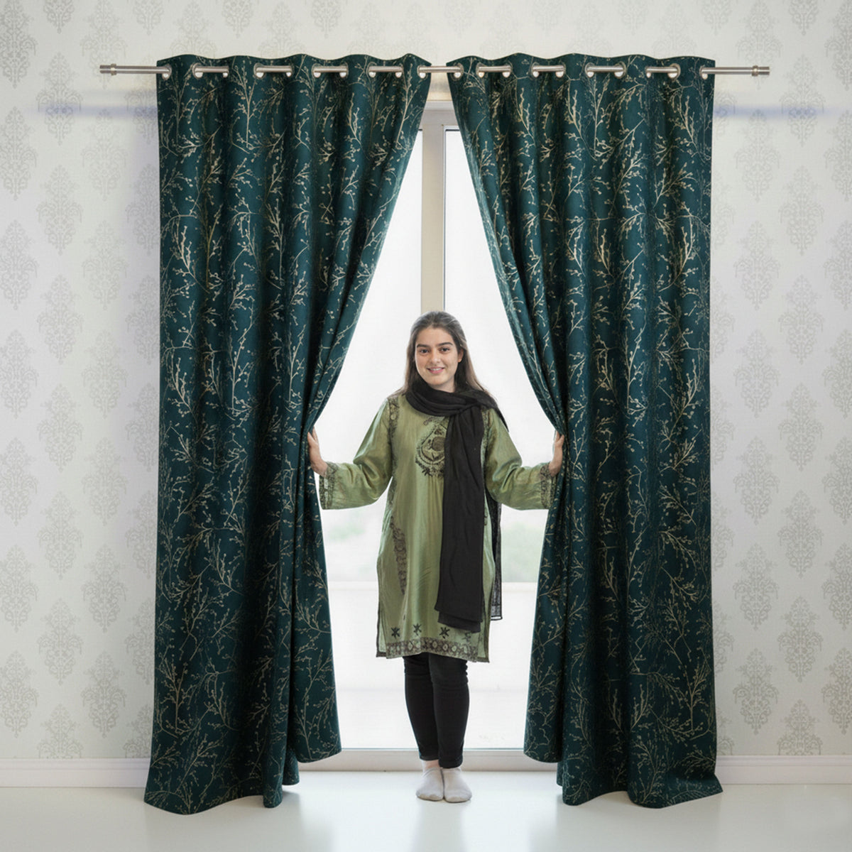 2 PCS PREMIUM QUALITY TEXTURE VELVET CURTAINS - Zink